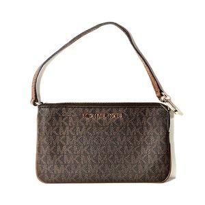Michael Kors Jet Set Wristlet